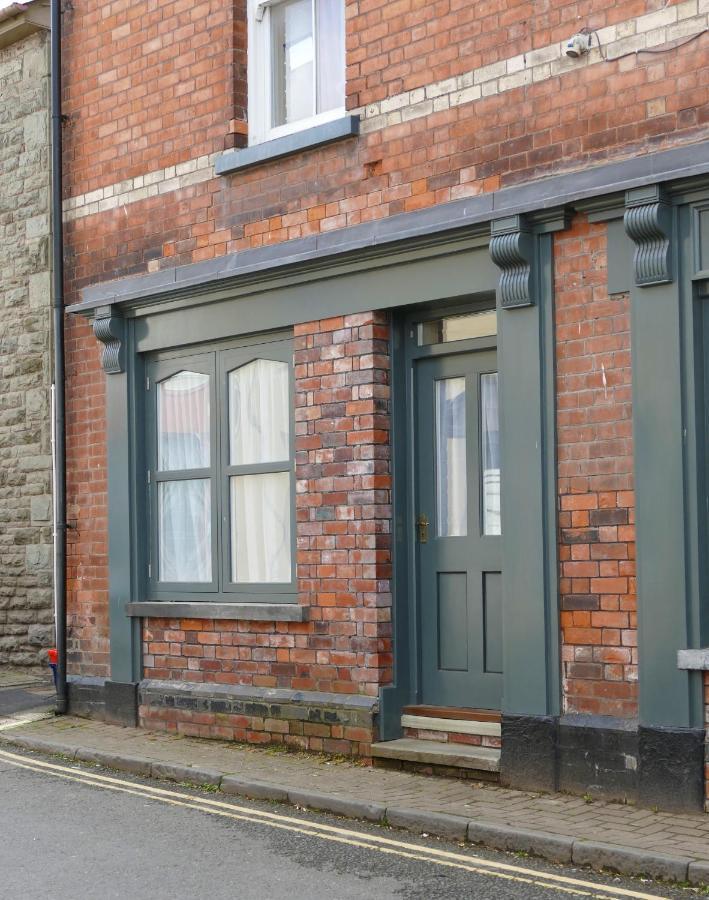 Appartamento 2 Bell Street Talgarth Esterno foto